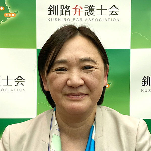 篠田 奈保子